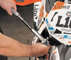 BikeMaster Adjustable Micrometer Torque Wrenches 3/8 -Bikemaster bikemaster adj micrometer wrench 38 2 640x549